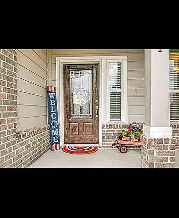 5th image of 11911 Champions Gate Dr
