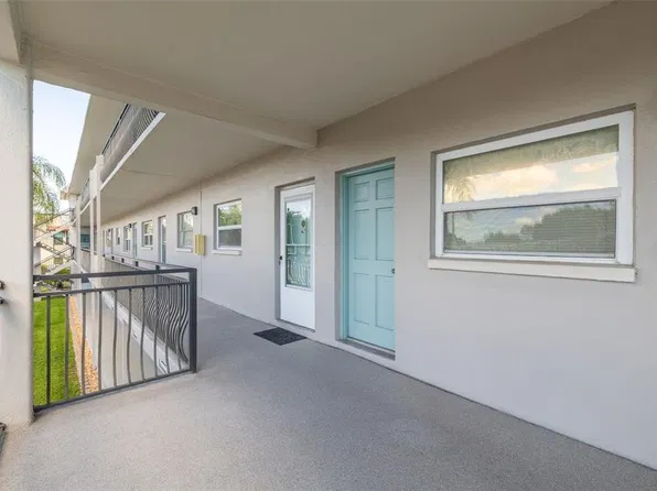 211 PASADENA AVENUE N #206, ST PETERSBURG, FL 33710
