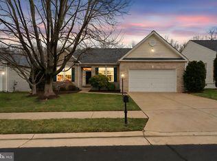 17203 Four Seasons Dr, Dumfries, VA 22025