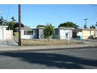 14070 Woodhaven Dr photo 1