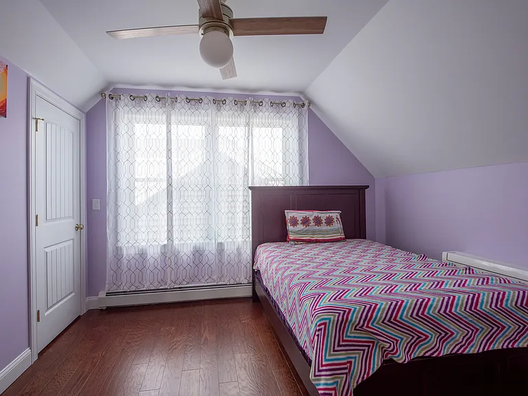 16 Frontrunner Way — Photo 17