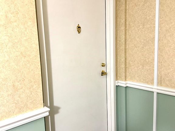 5th image of 4941 N Arbor Woods Ct APT 301