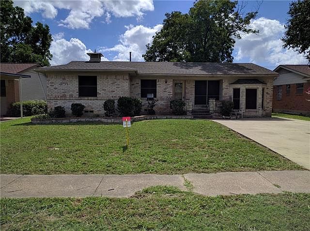 1st image of 3529 Edgebrook Dr