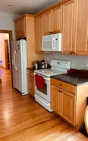 276 Captain Thomas Rd — Photo 9