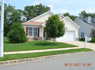 13 Crestview Ct, Little Egg Harbor, NJ 08087
