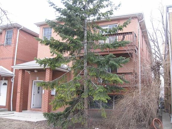 2nd image of 3444 Cuyler Ave APT 2