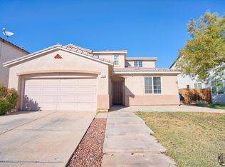 1040 Desertview Ave, El Centro, CA 92243