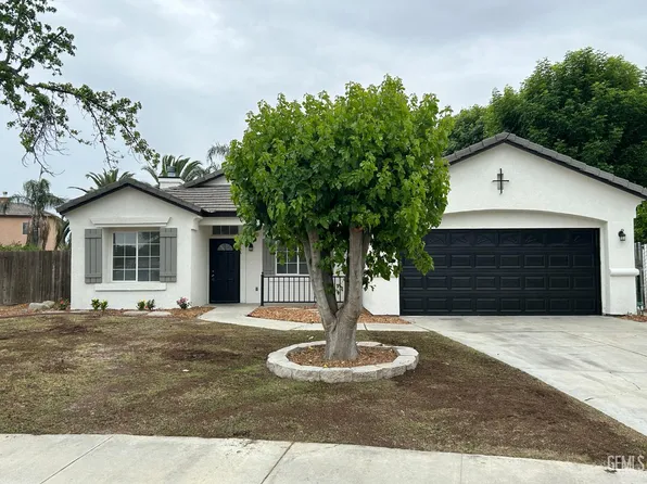 6104 Twin Oaks Dr, Bakersfield, CA 93313