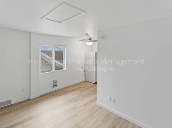 904 W 9th Ave APT 6, Spokane, WA 99204