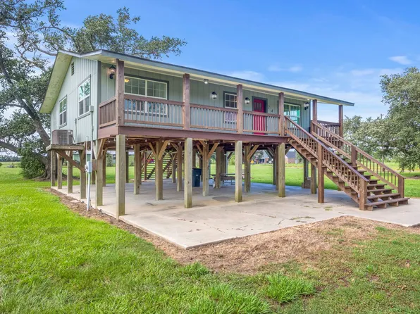 241 Hebert Camp Rd, Lake Charles, LA 70607