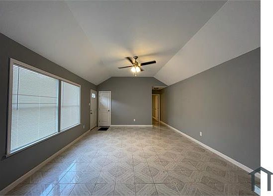 1st image of 13810 Northlake Dr