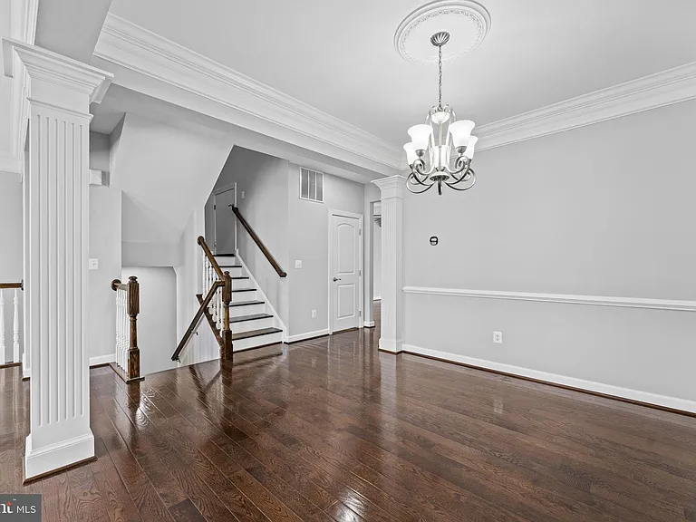21268 Park Grove Ter — Photo 13