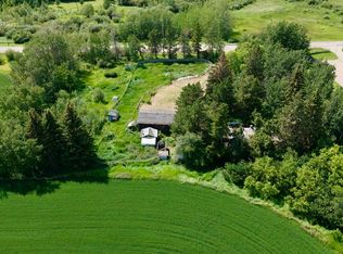 38541 Range Road 283, Red Deer County, AB T4E0M1