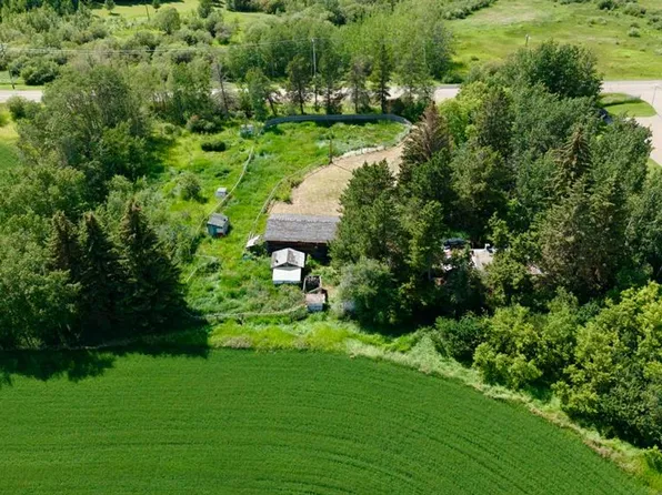 38541 Range Road 283, Red Deer County, AB T4E 0M1