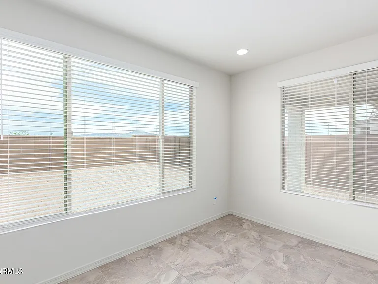 8529 S 67th Dr — Photo 7