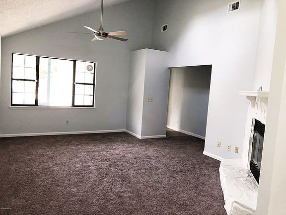 3rd image of 379 Filmore Dr