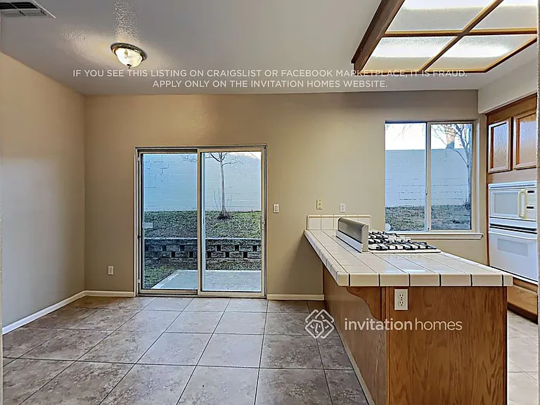 2245 Fallwater Ln — Photo 9