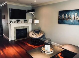 679 E 7th St #1, South Boston, MA 02127
