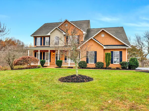 102 Summit Ridge Rd, Daleville, VA 24083
