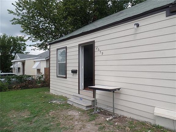 3rd image of 2659 Quinn St