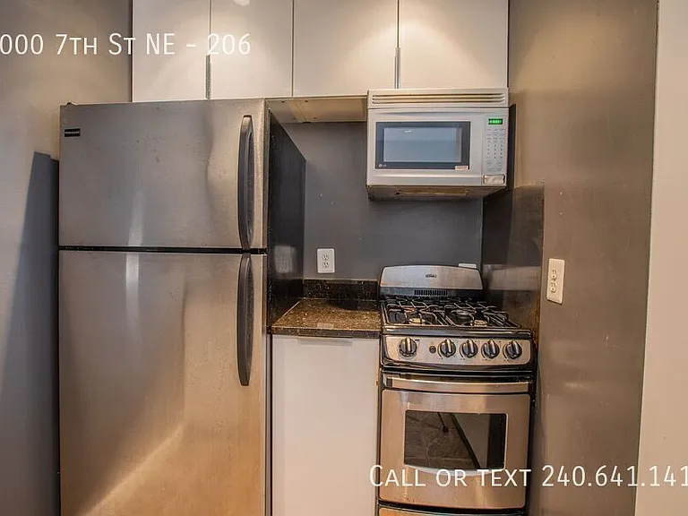 3000 7th St NE #206 — Photo 5