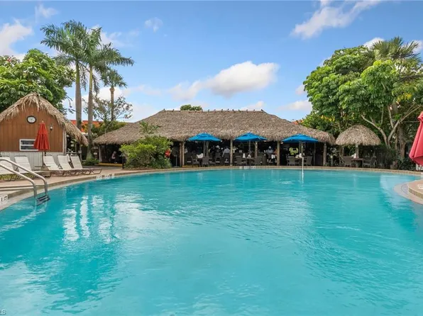 2555 Tamiami TRL N #102, NAPLES, FL 34103