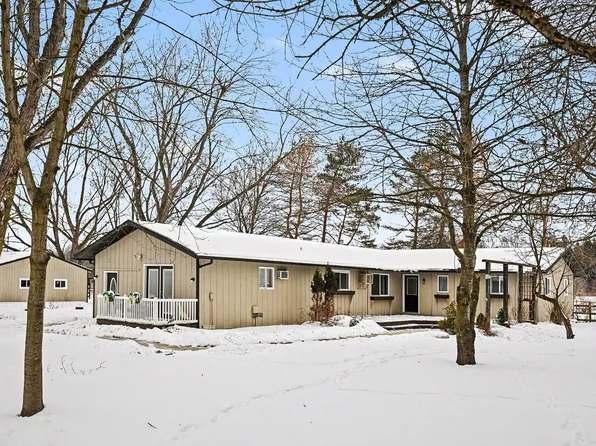 325 W Delhi Rd, Ann Arbor, MI 48103