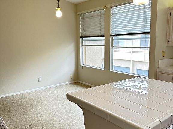 5th image of 589 Cityscape Pl