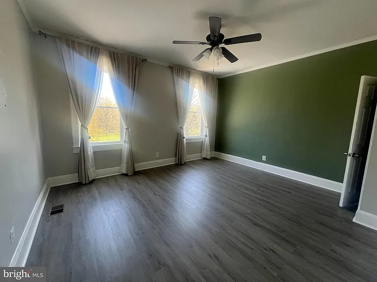 3031 Shannon Dr — Photo 11