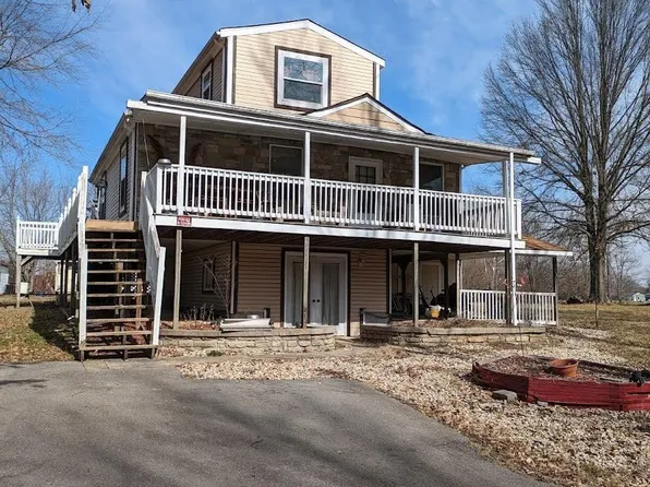 374 Dusseldorf Dr, Fayetteville, OH 45118