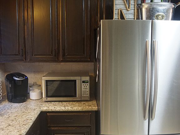 5th image of 308 Jefferson Dr