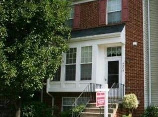 9303 Lindsey Ln, Manassas Park, VA