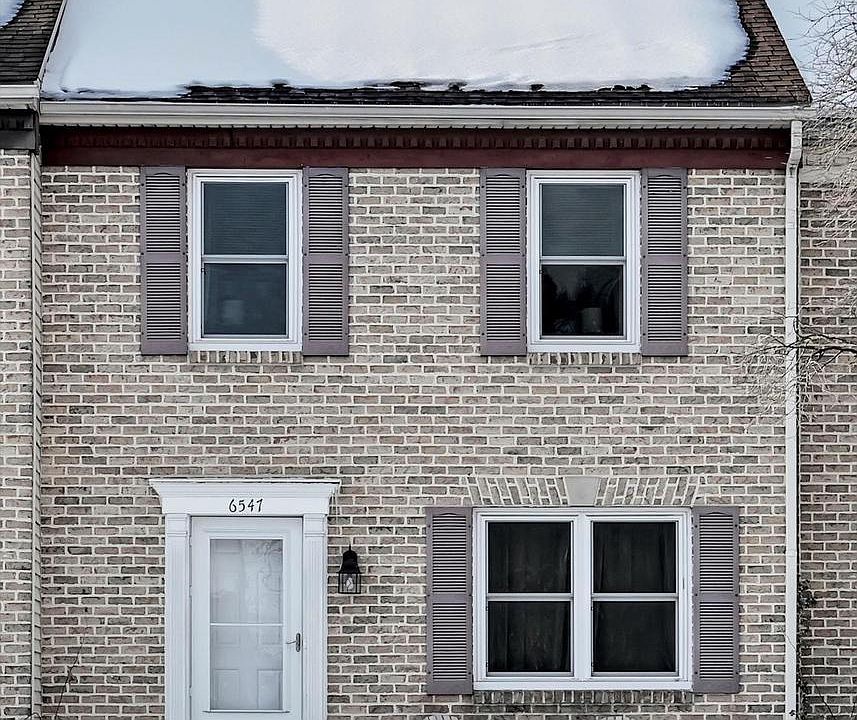 1st image of 6547 Hollow Dr