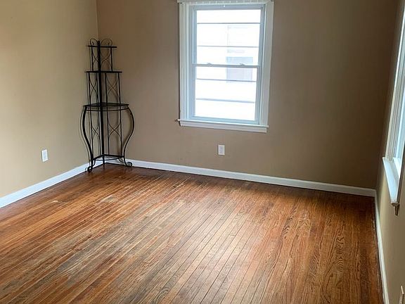 5th image of 34325 Stellwagen St