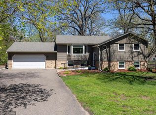 11433 Yates Cir, Champlin, MN 55316