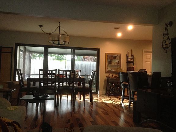 2nd image of 1424 NE 27th Dr
