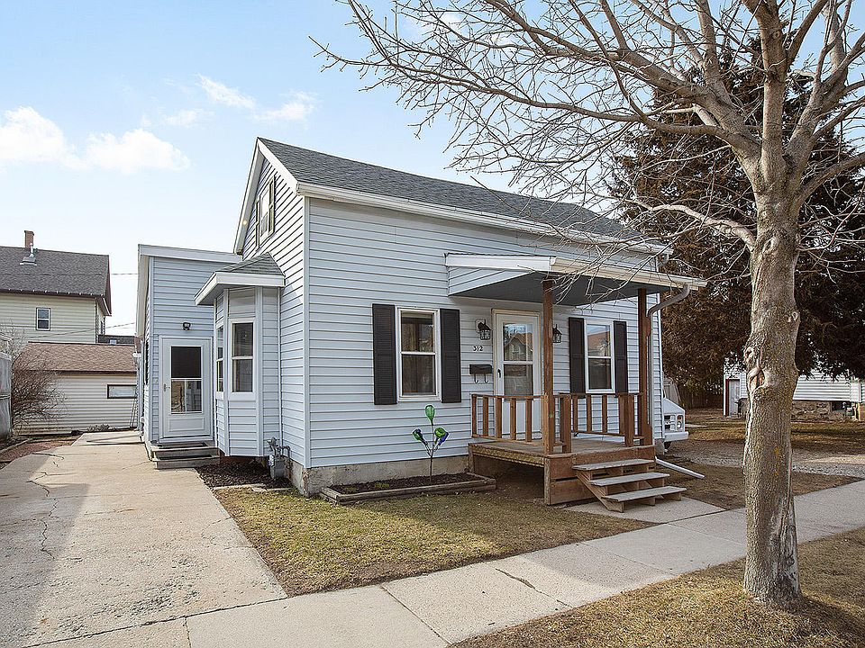 1st image of 312 Smith St