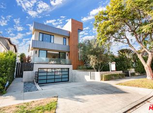 543 N Curson Ave, Los Angeles, CA 90036