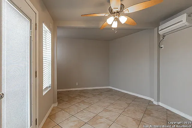 Cloudmont Dr — Photo 2