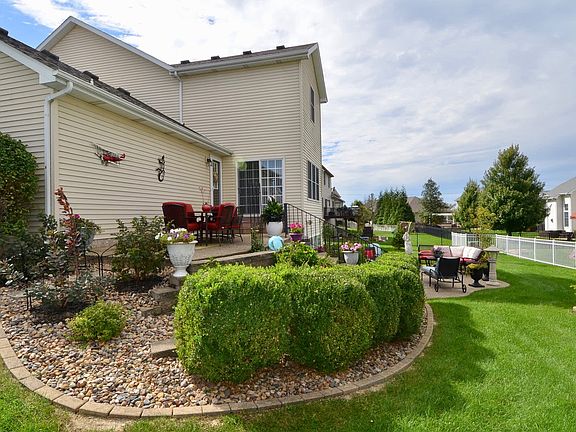 5th image of 3906 Watertown Ln