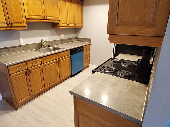 3rd image of 10272 Black Mountain Rd APT 163