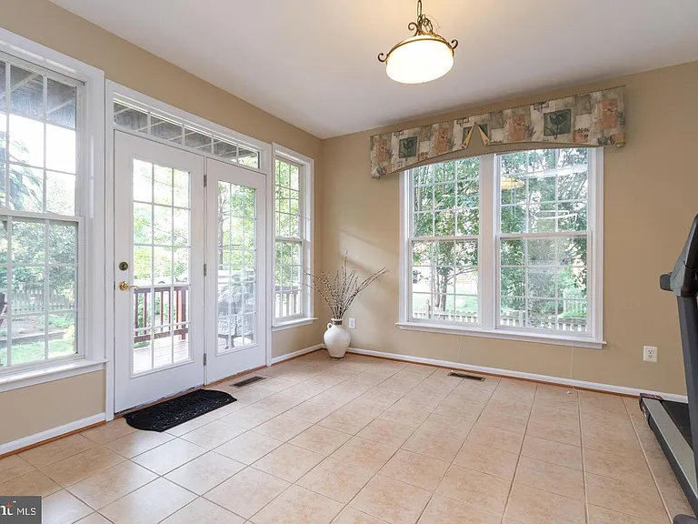 13312 Scotch Run Ct — Photo 25