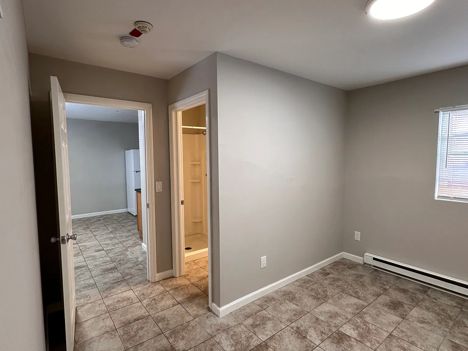 1 bed, $1,385 — Photo 3