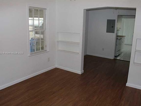 2nd image of 1279 NE 32nd St