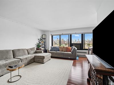 33-65 14th Street #11A, Queens, NY, 11106