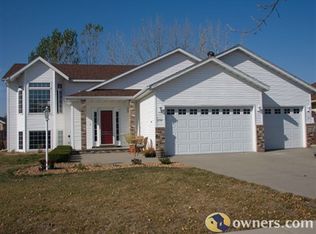 3721 22nd St S, Fargo, ND