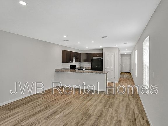 3rd image of 9846 Morgan Marsh Ct