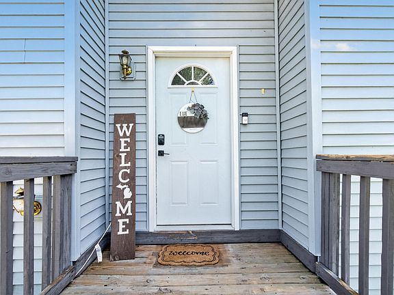 5th image of 10501 Loughrea Ln
