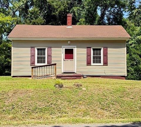 2nd image of 217 Carroll St