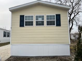 5 Fir Ln, Justice, IL 60458